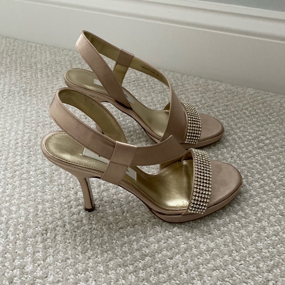 Nina “Gloria” jeweled heels